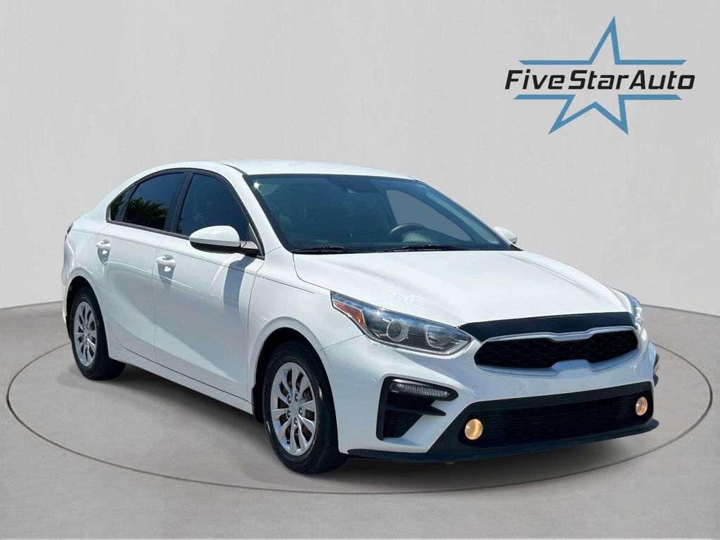 2021 Kia Forte FE AT's photo