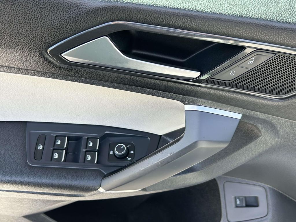 2018 Volkswagen Tiguan SEL - Photo 21