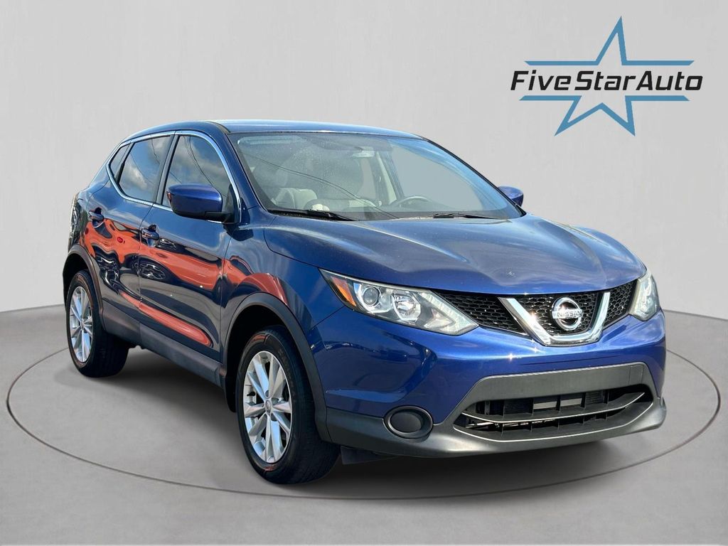 2017 Nissan Rogue Sport S