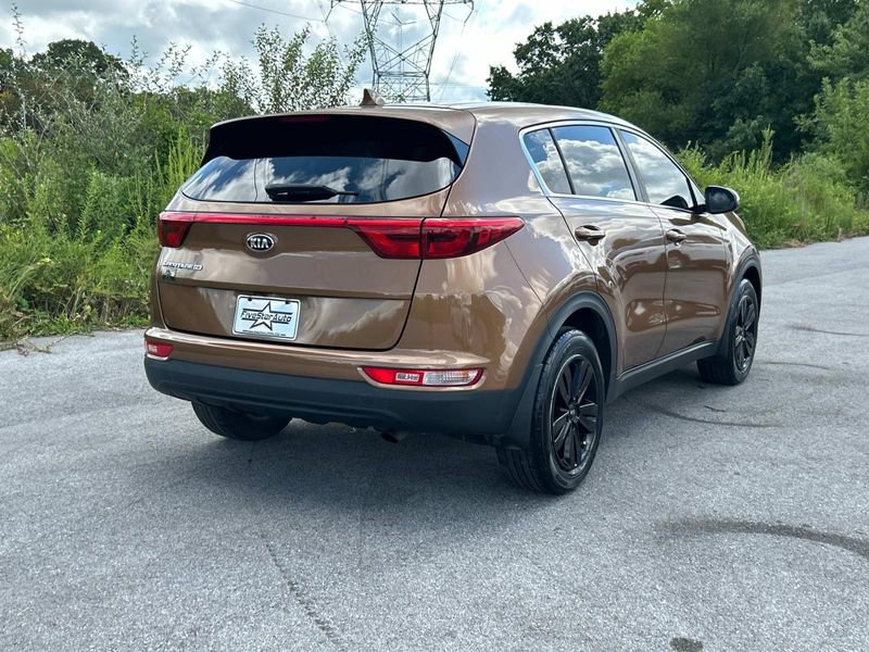 2019 Kia Sportage LX photo 3