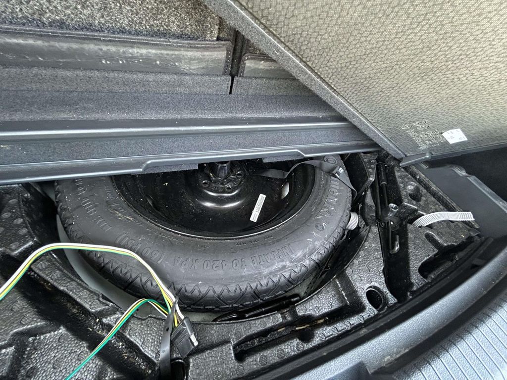 2018 Volkswagen Tiguan SEL - Photo 18