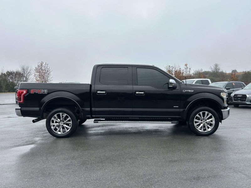 2016 Ford F-150 photo 2