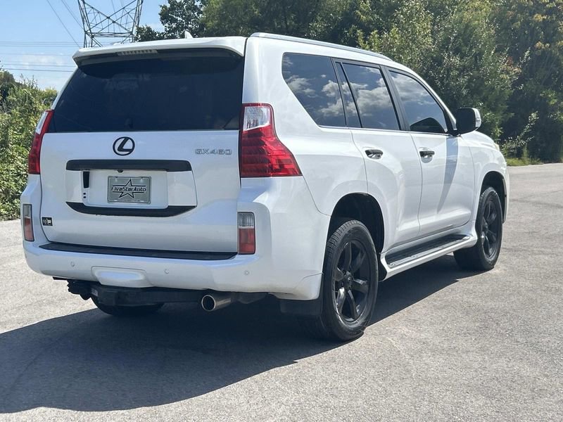 2011 Lexus GX 460 Base photo 3