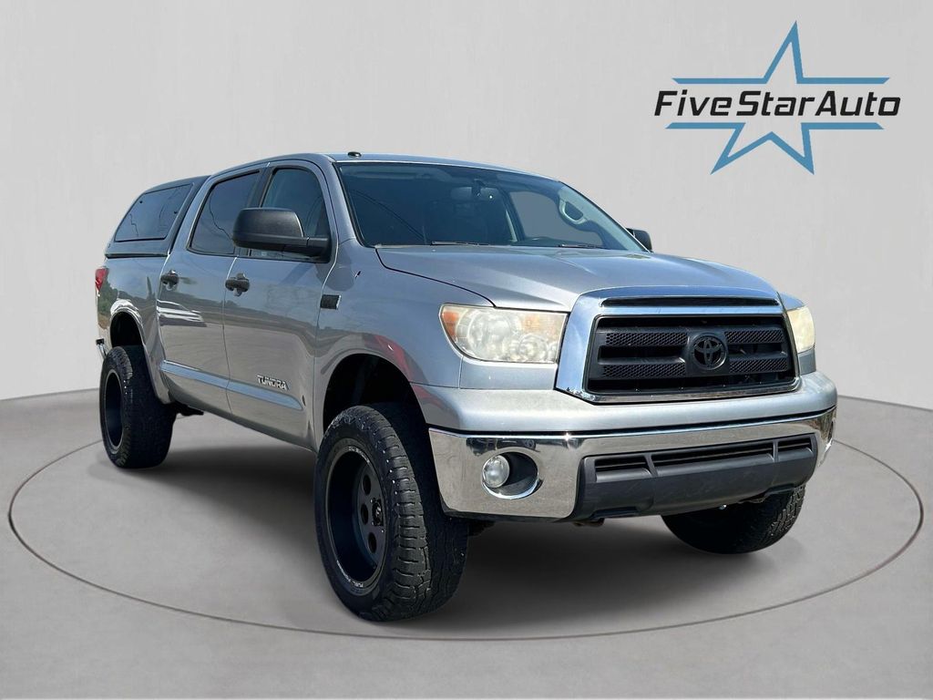 2011 Toyota Tundra 5.7 Auto 4WD FFV Tundra Grade Crew Max's photo