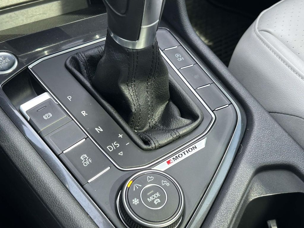 2018 Volkswagen Tiguan SEL - Photo 28