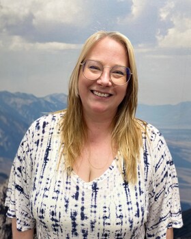 Staff member Rebecca Whitney from ID_6c3ca7