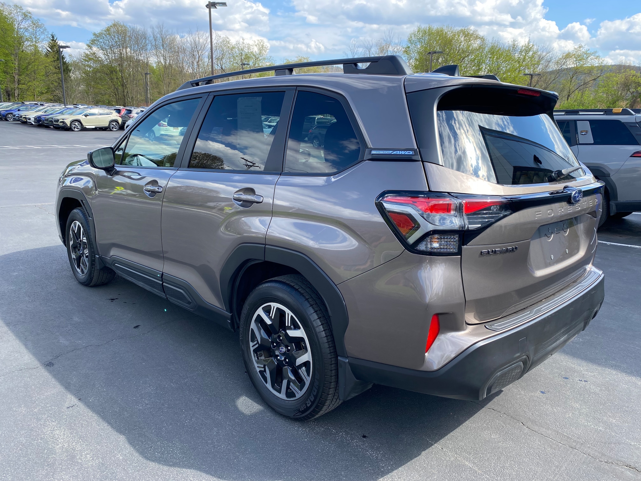 2025 Subaru Forester Premium - Photo 6