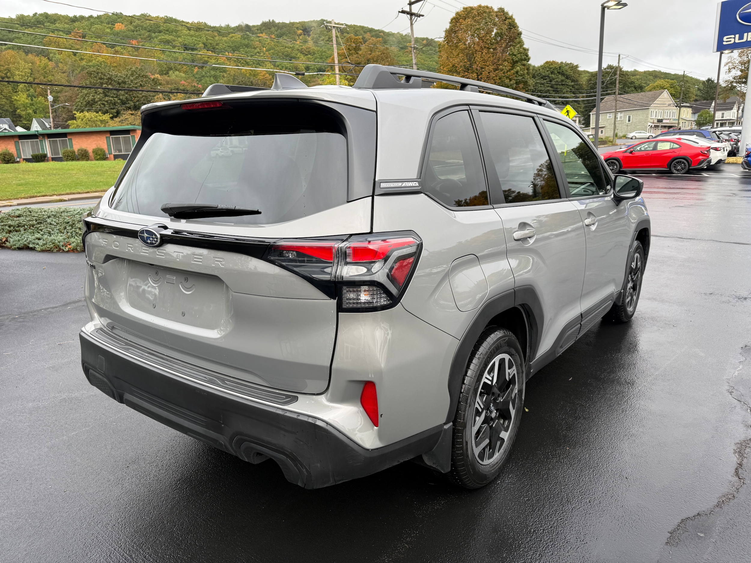 2025 Subaru Forester Premium - Photo 7