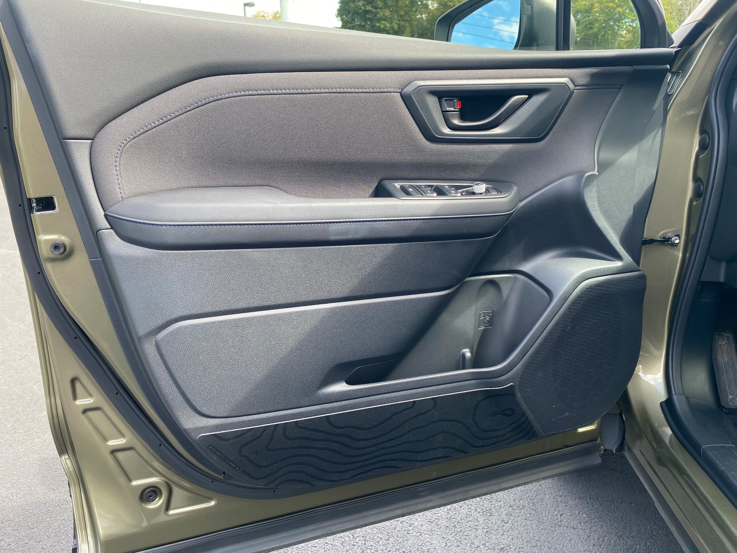 2025 Subaru Forester Premium - Photo 8