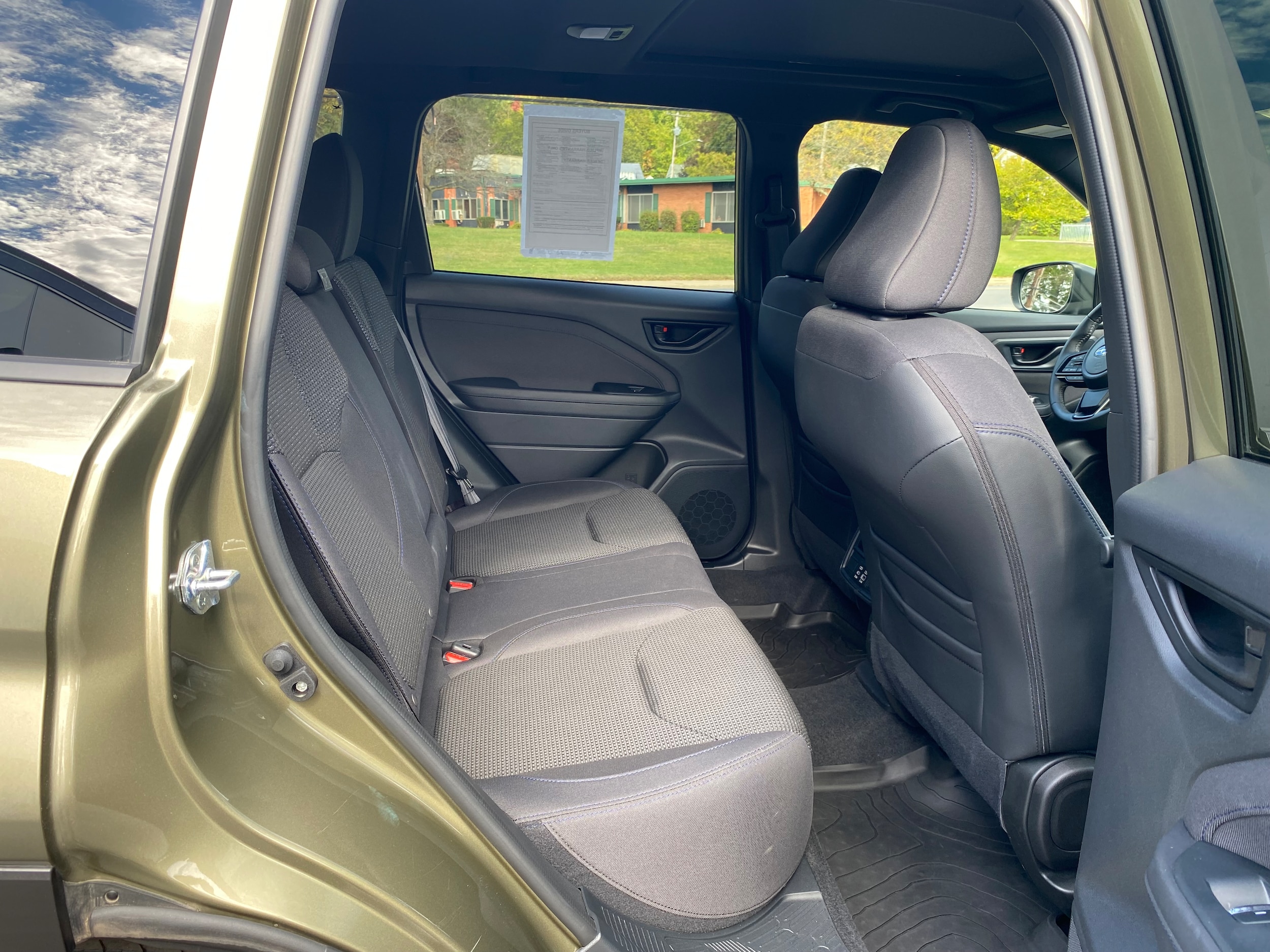 2025 Subaru Forester Premium - Photo 10