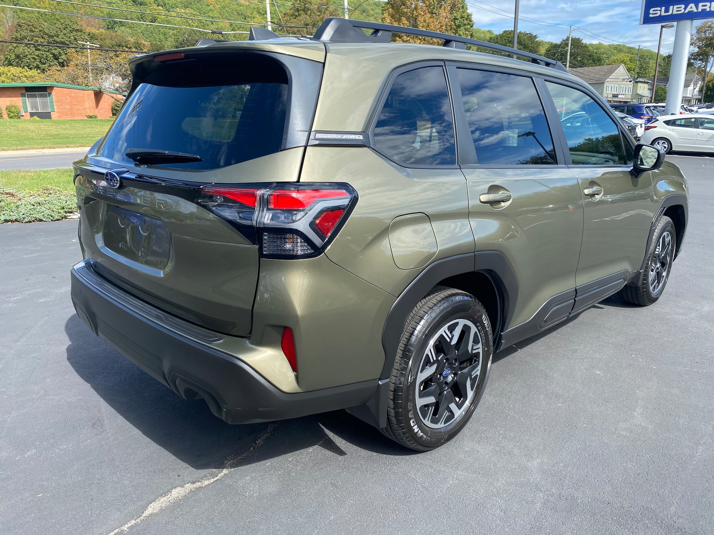 2025 Subaru Forester Premium - Photo 7