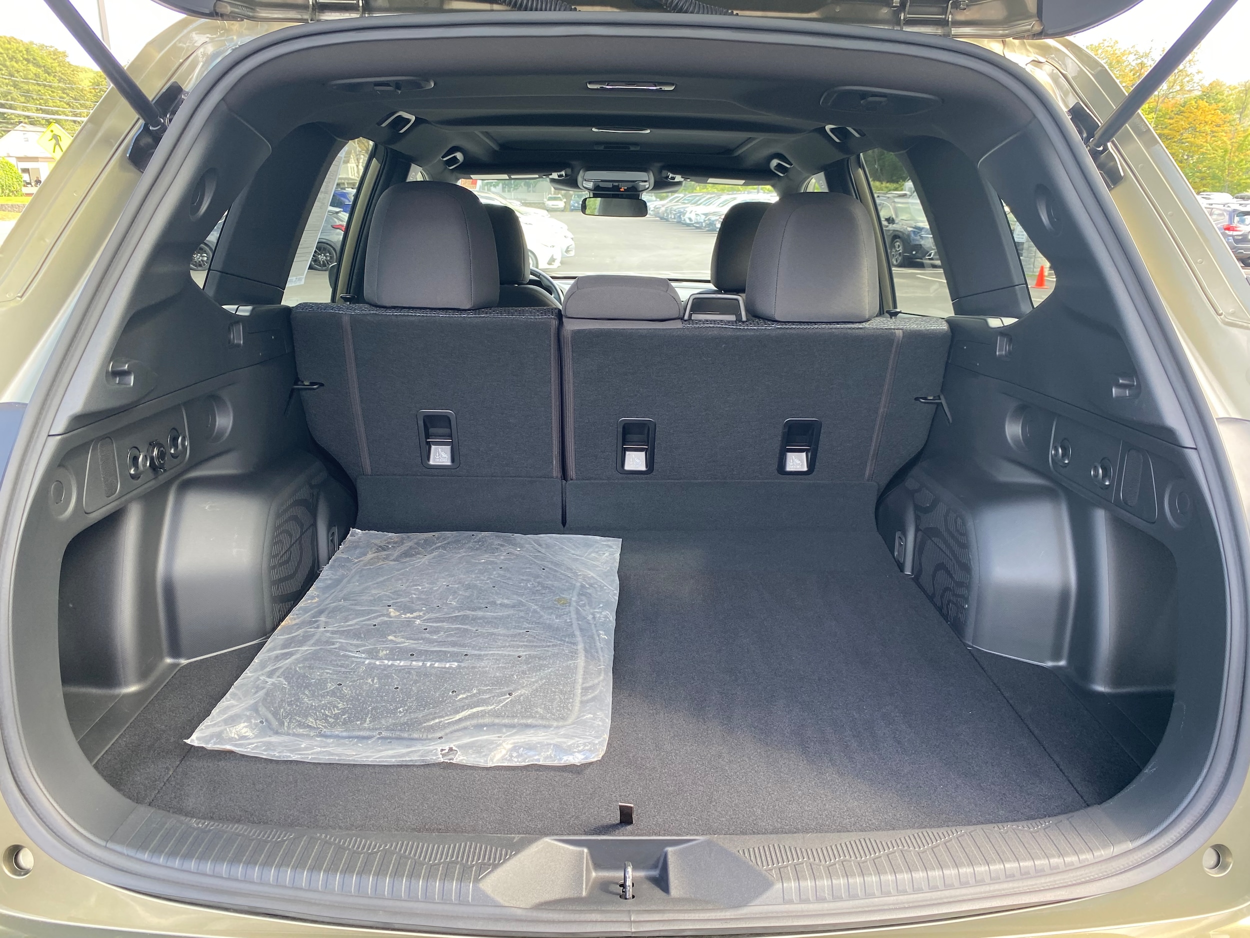 2025 Subaru Forester Premium - Photo 11