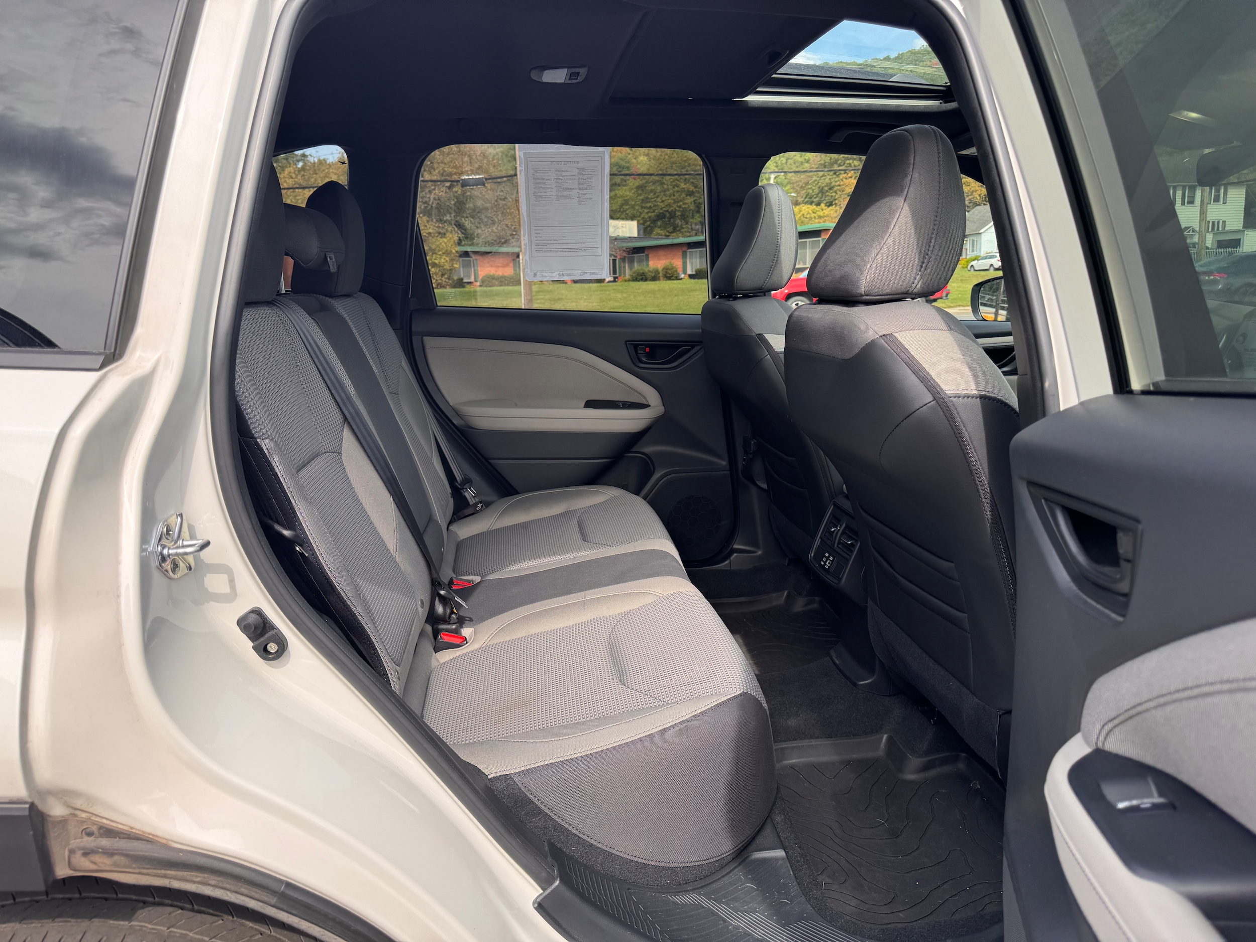 2025 Subaru Forester Premium - Photo 10