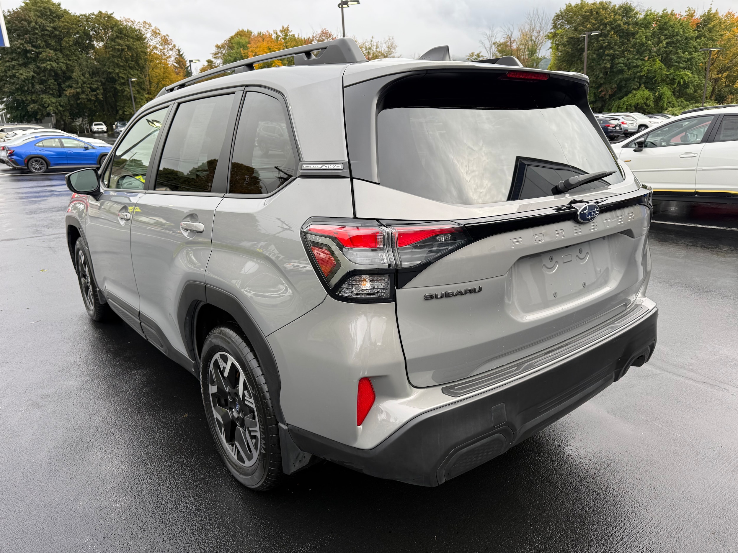 2025 Subaru Forester Premium - Photo 6