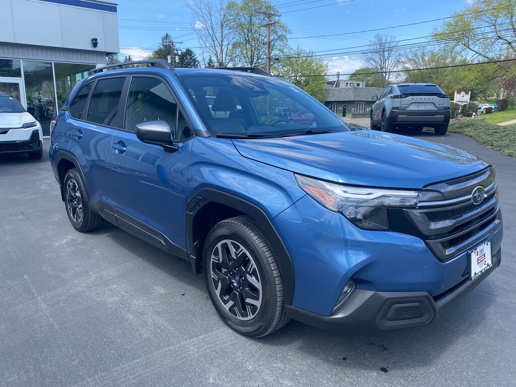 Used 2025 Subaru Forester Premium SUV
