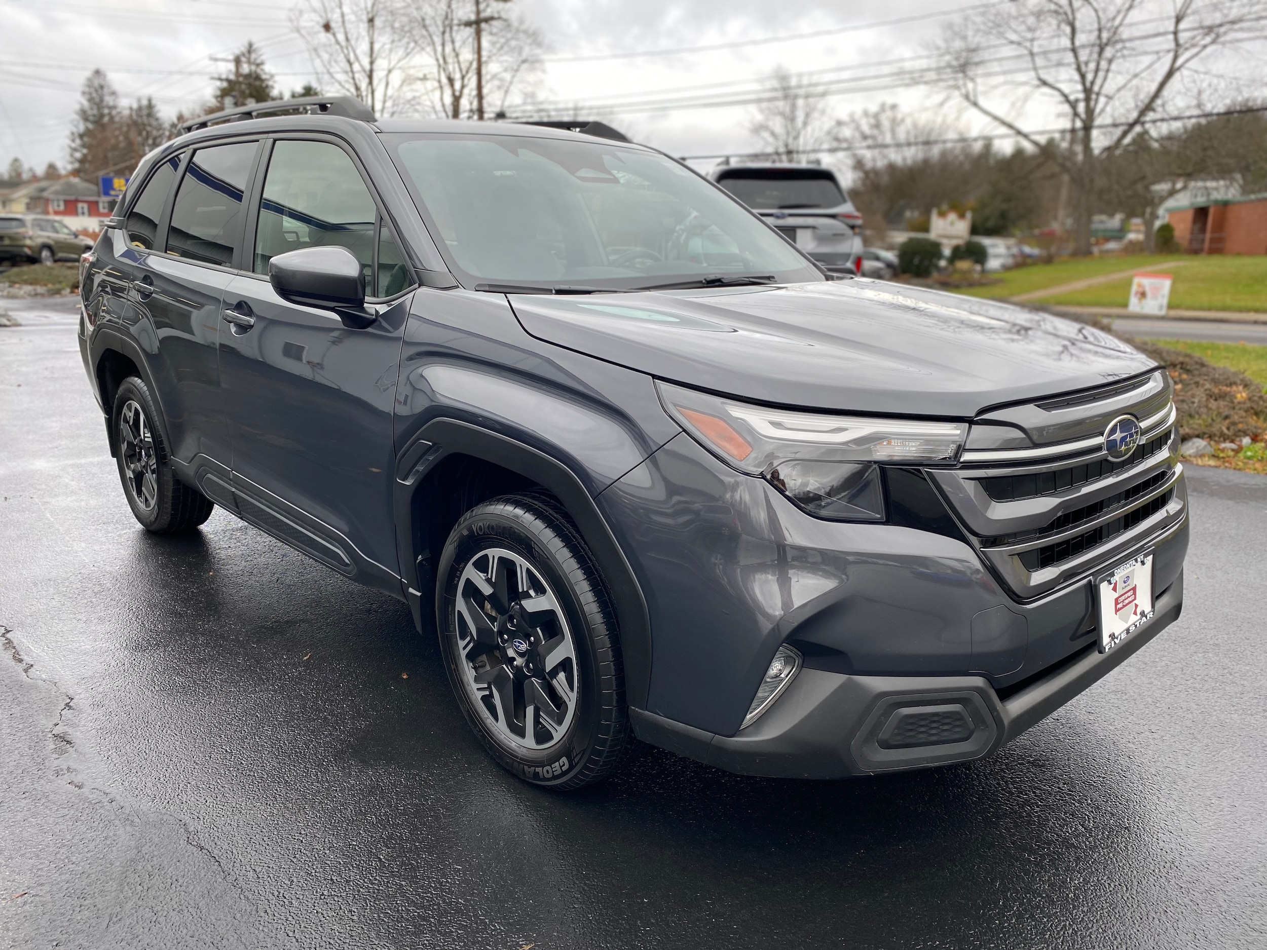 2025 Subaru Forester Premium's photo