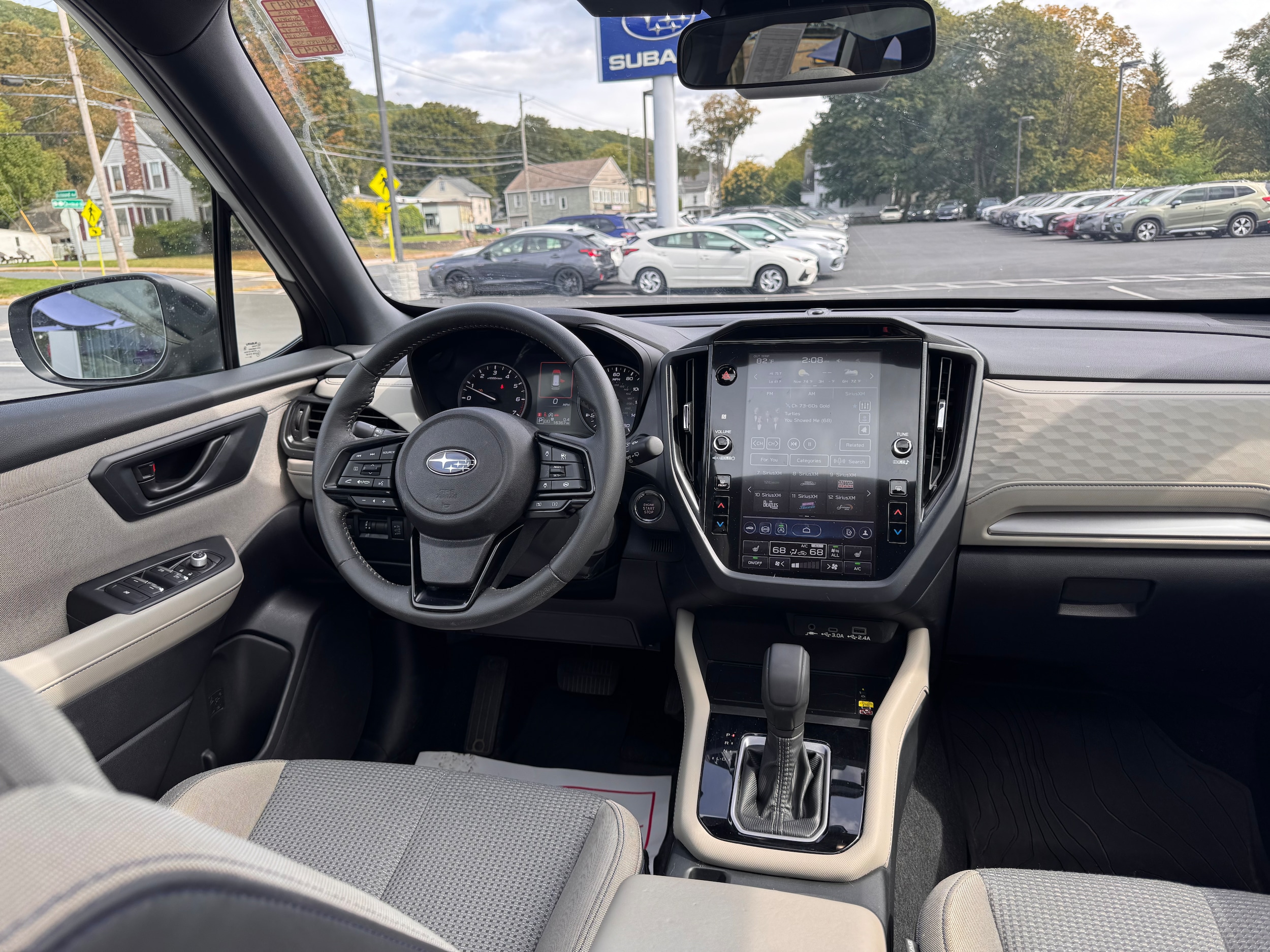 2025 Subaru Forester Premium - Photo 8