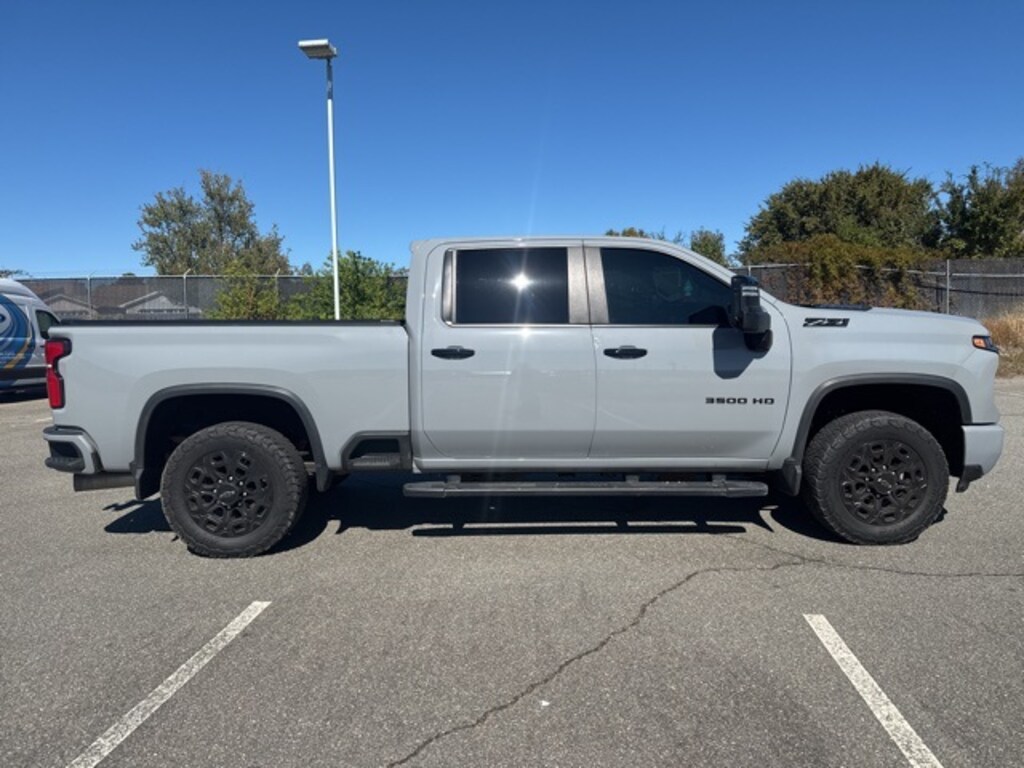 Used 2024 Chevrolet Silverado 3500 HD LT Truck Crew Cab