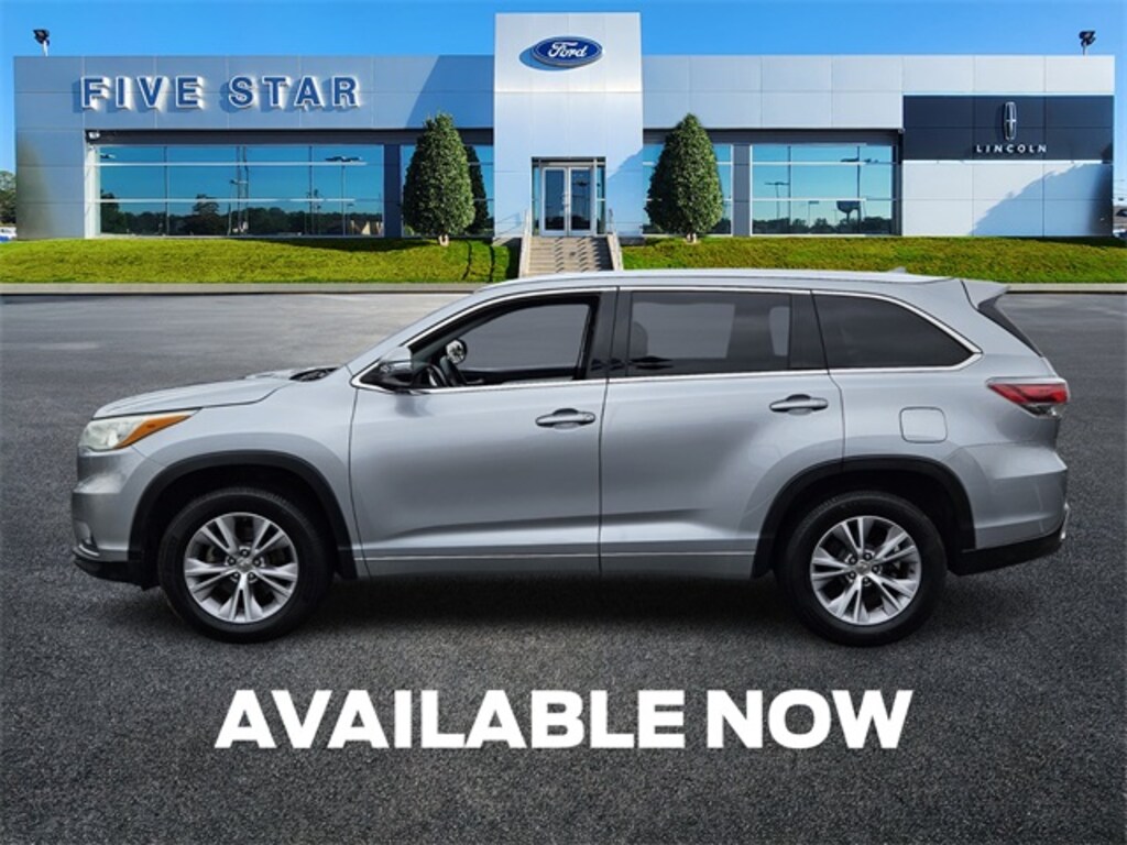 Used 2015 Toyota Highlander XLE V6 SUV