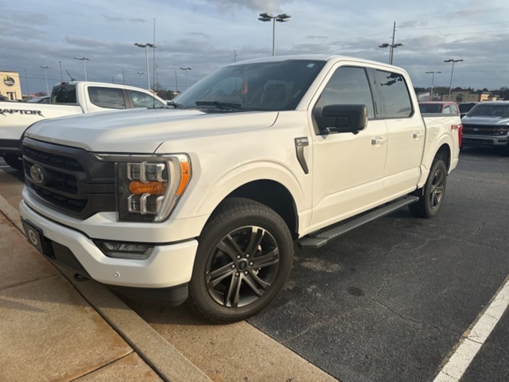 Used 2021 Ford F-150 XLT Truck SuperCrew Cab