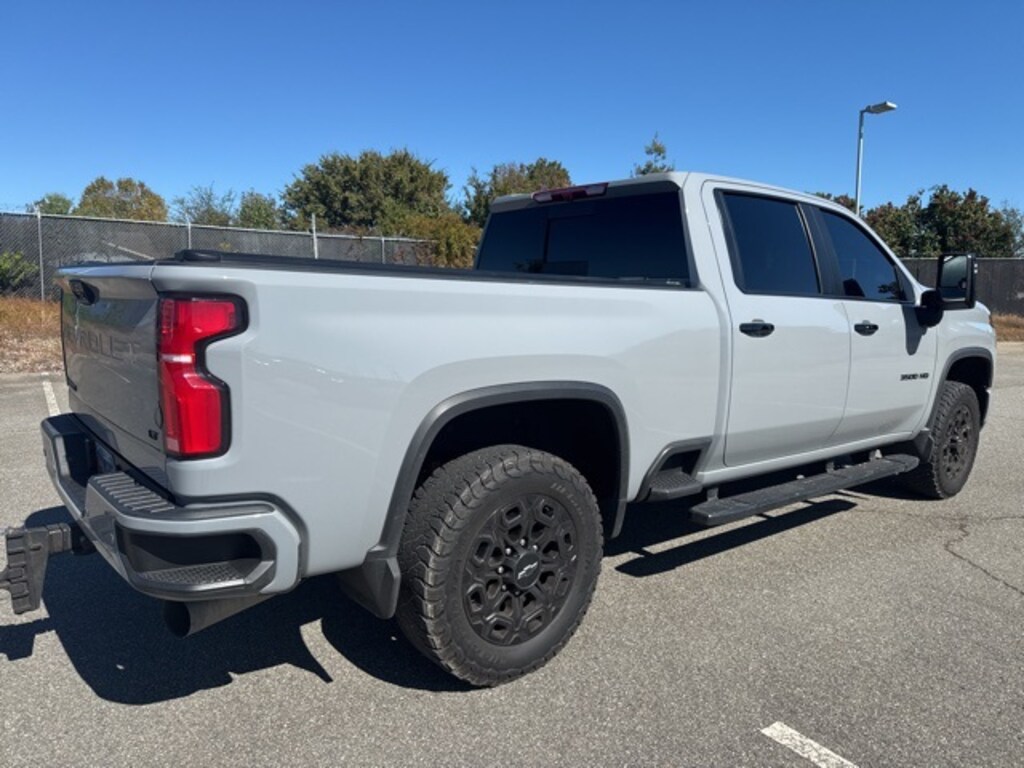 Used 2024 Chevrolet Silverado 3500 HD LT Truck Crew Cab