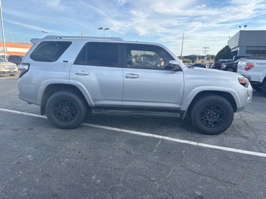 Used 2017 Toyota 4Runner SR5 Premium SUV