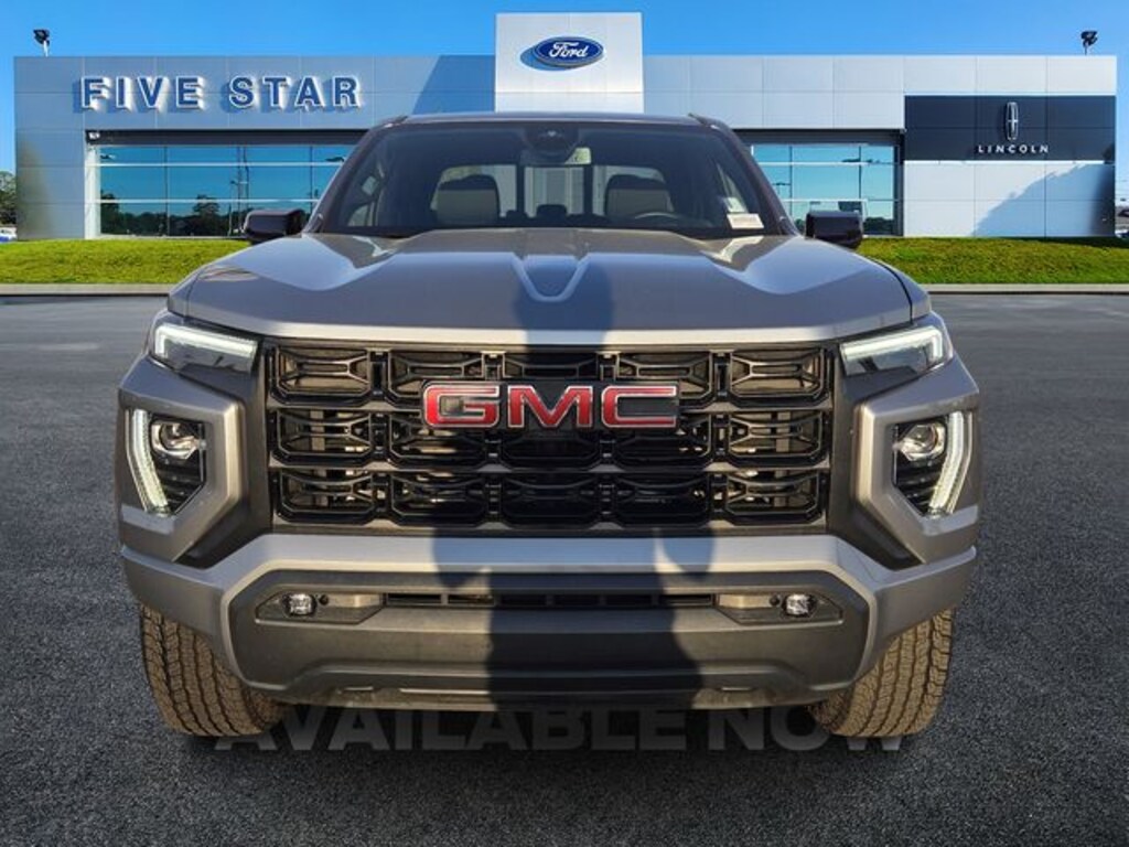 Used 2024 GMC Canyon Elevation Truck Crew Cab