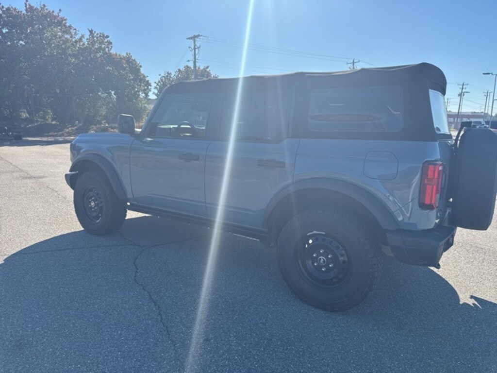 Used 2022 Ford Bronco Black Diamond SUV