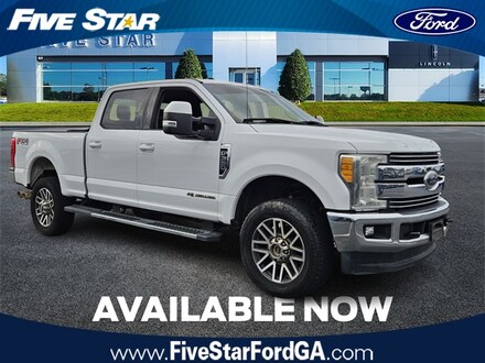 2017 Ford F-350 Lariat Truck Crew Cab