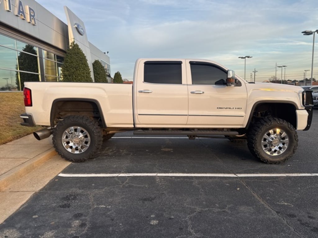 Used 2015 GMC Sierra 3500HD Denali Truck Crew Cab