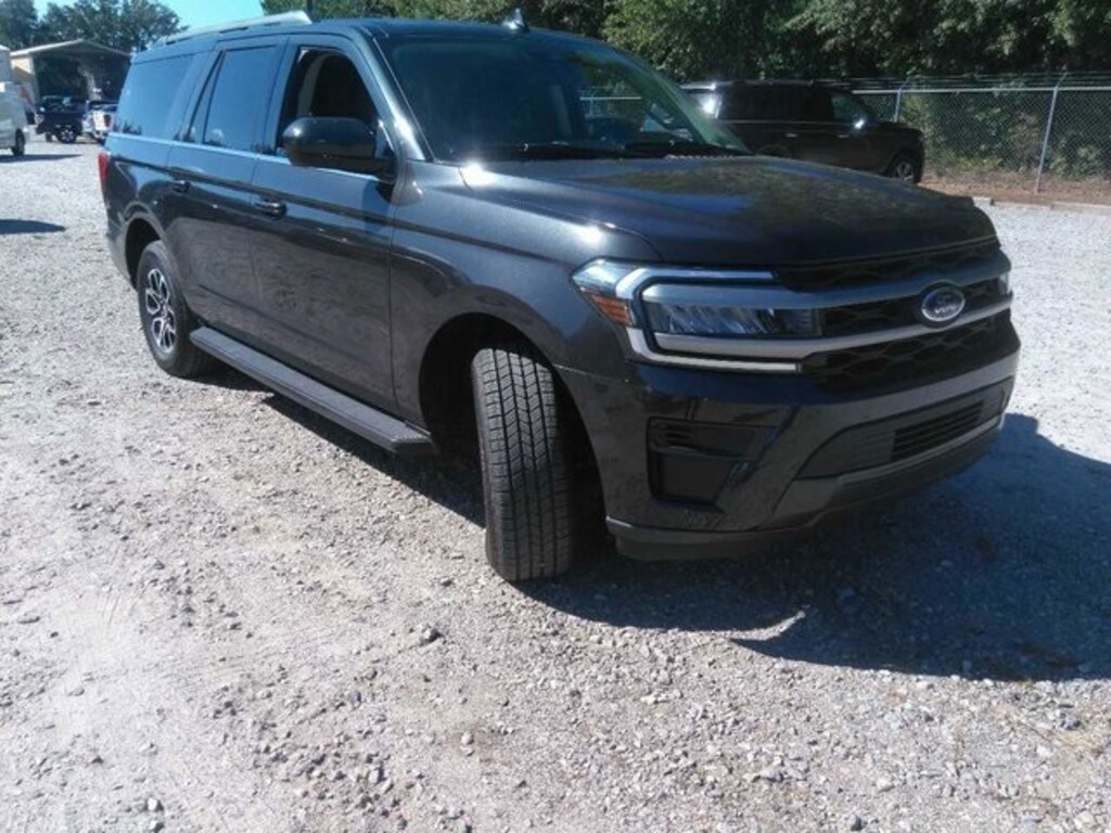 Used 2024 Ford Expedition Max XLT SUV