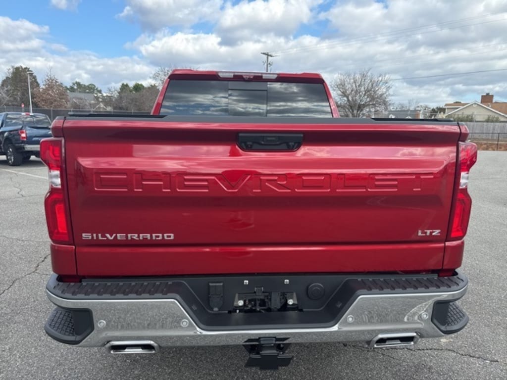 Used 2025 Chevrolet Silverado 1500 LTZ Truck Crew Cab