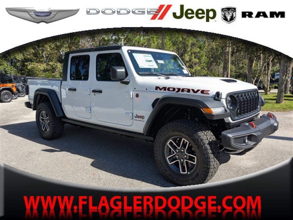 New 2025 Jeep Gladiator MOJAVE 4X4 Pickup