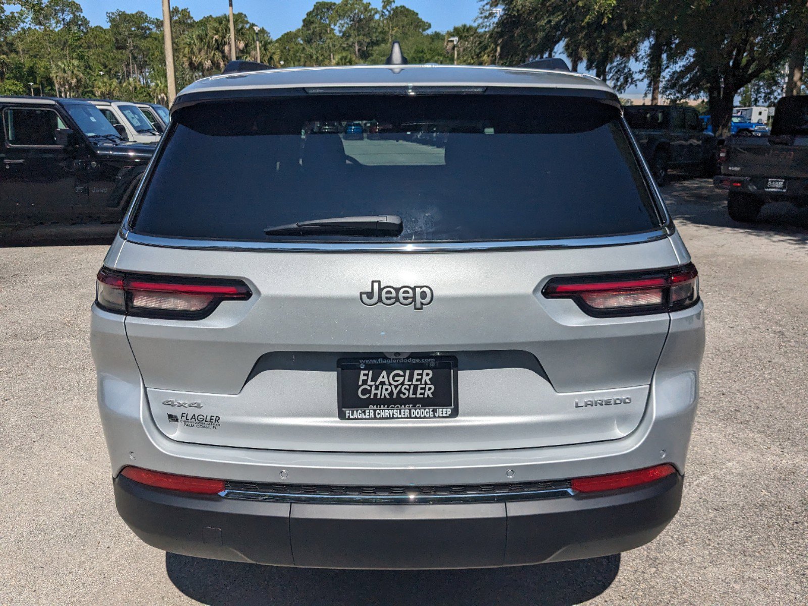 2024 Jeep Grand Cherokee L photo 4