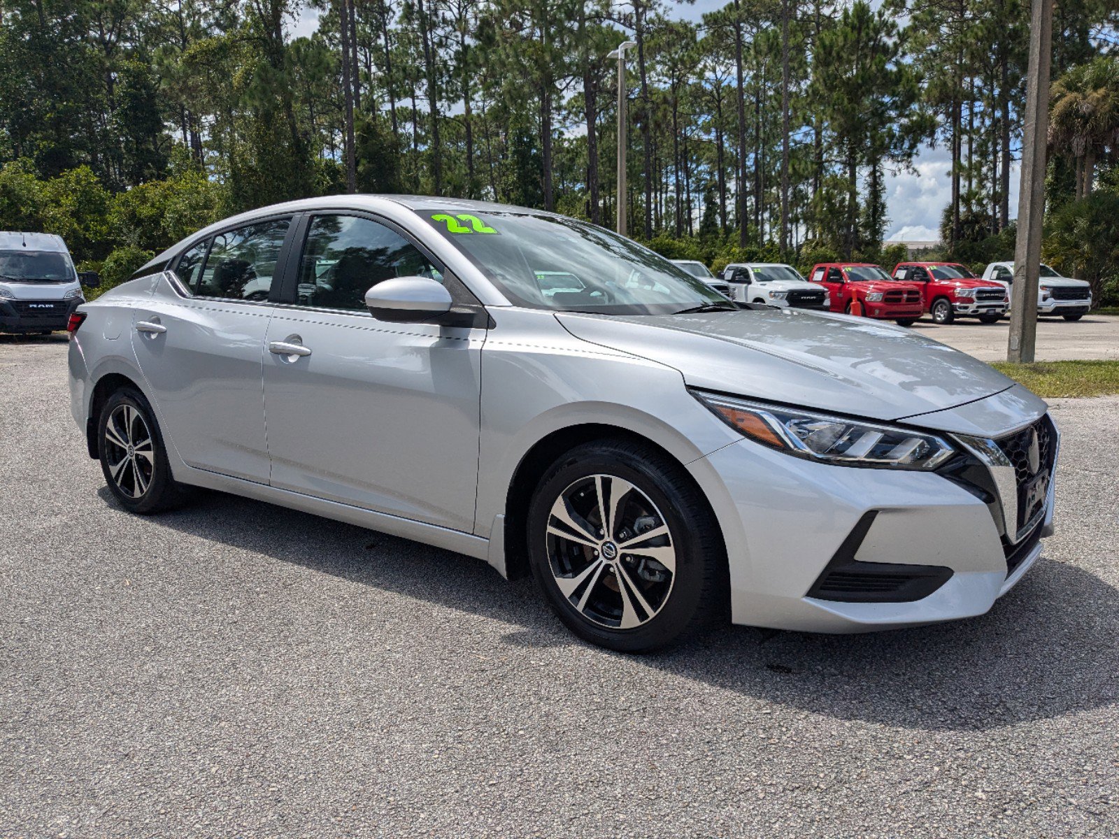 Used 2022 Nissan Sentra SV with VIN 3N1AB8CV3NY207504 for sale in Palm Coast, FL