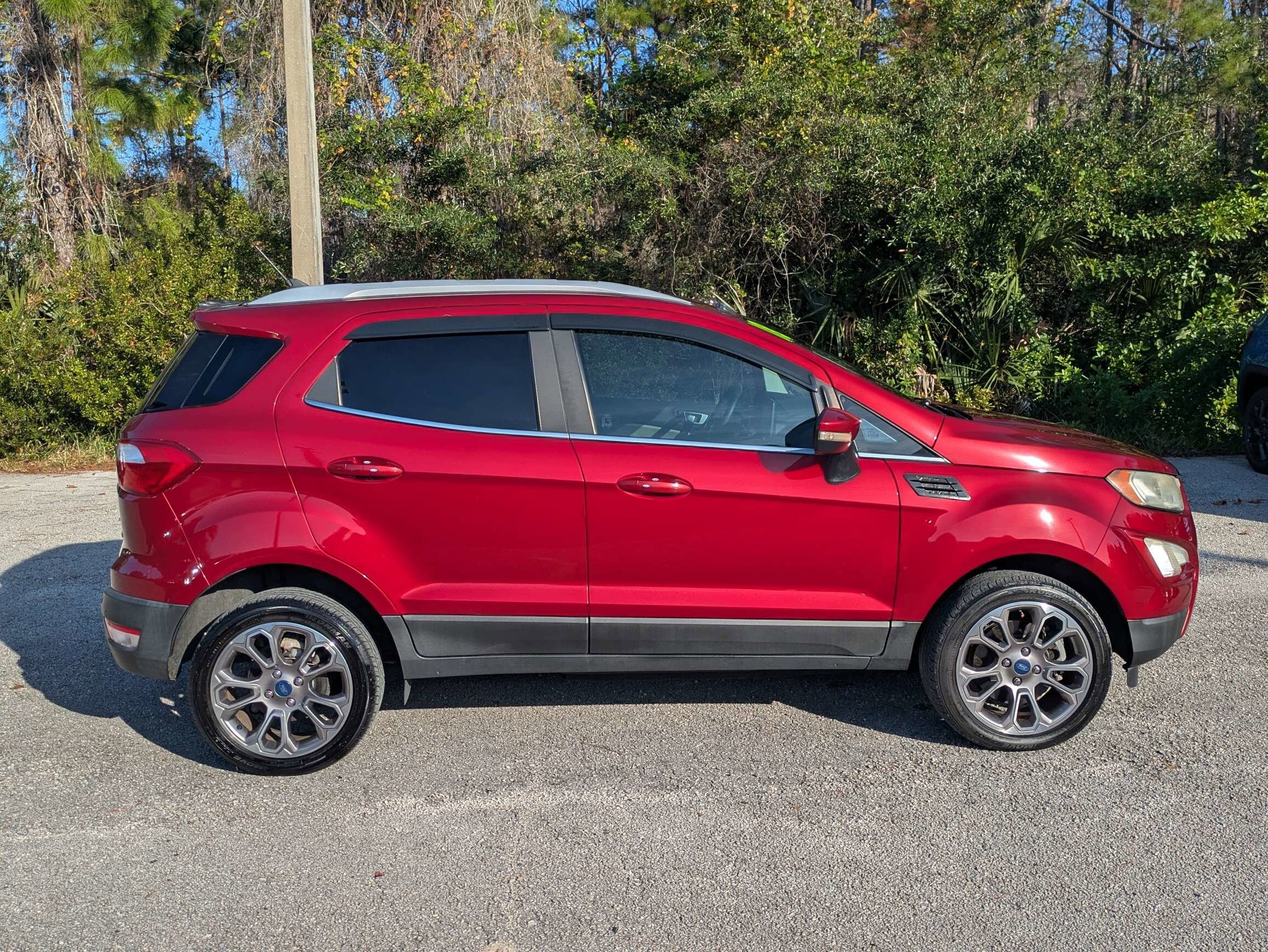 2018 Ford EcoSport Titanium photo 3