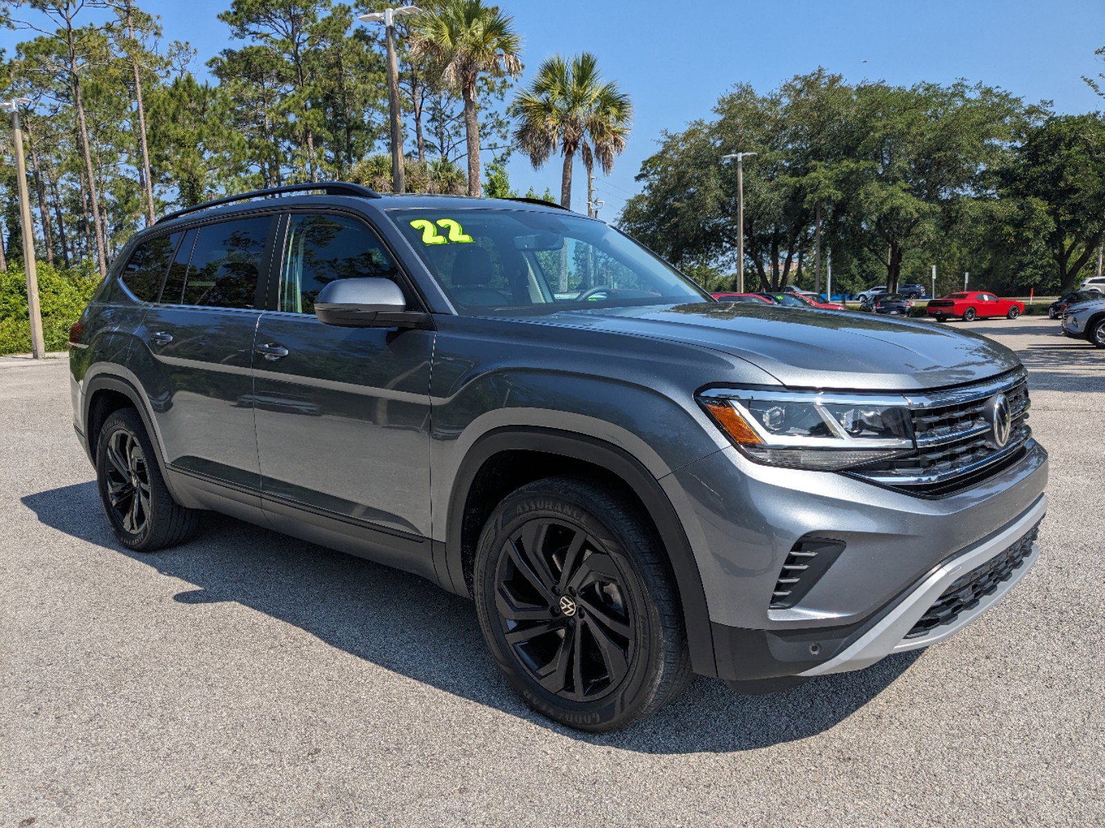 Used 2022 Volkswagen Atlas SE w/Tech with VIN 1V2JP2CA6NC529067 for sale in Palm Coast, FL