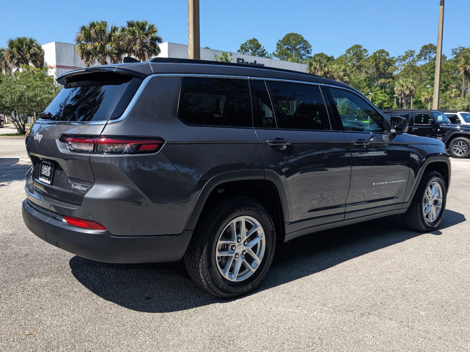 2024 Jeep Grand Cherokee L photo 4