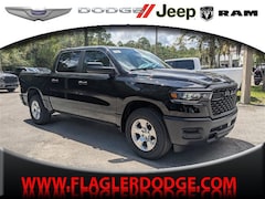 2025 Ram 1500 TRADESMAN CREW CAB 4X2 5'7 BOX Pickup 4x2 2025 Ram 1500 TRADESMAN CREW CAB 4X2 5'7 BOX Pickup