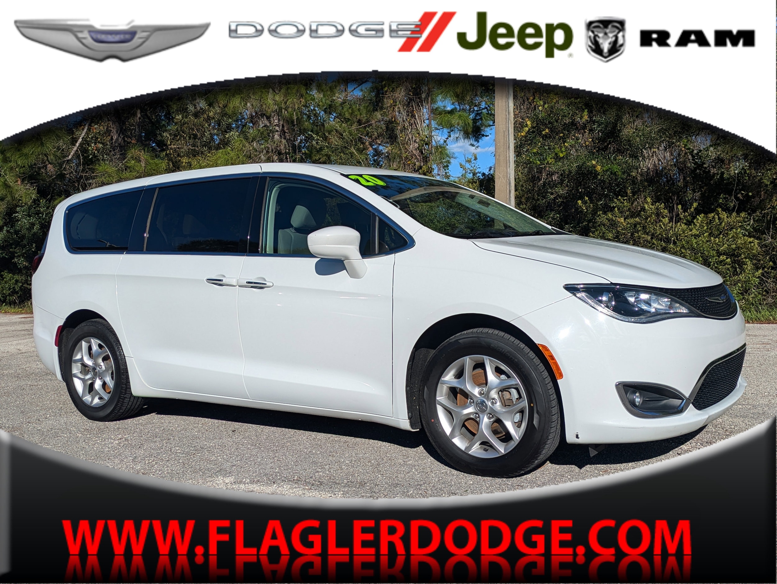 2020 Chrysler Pacifica Touring