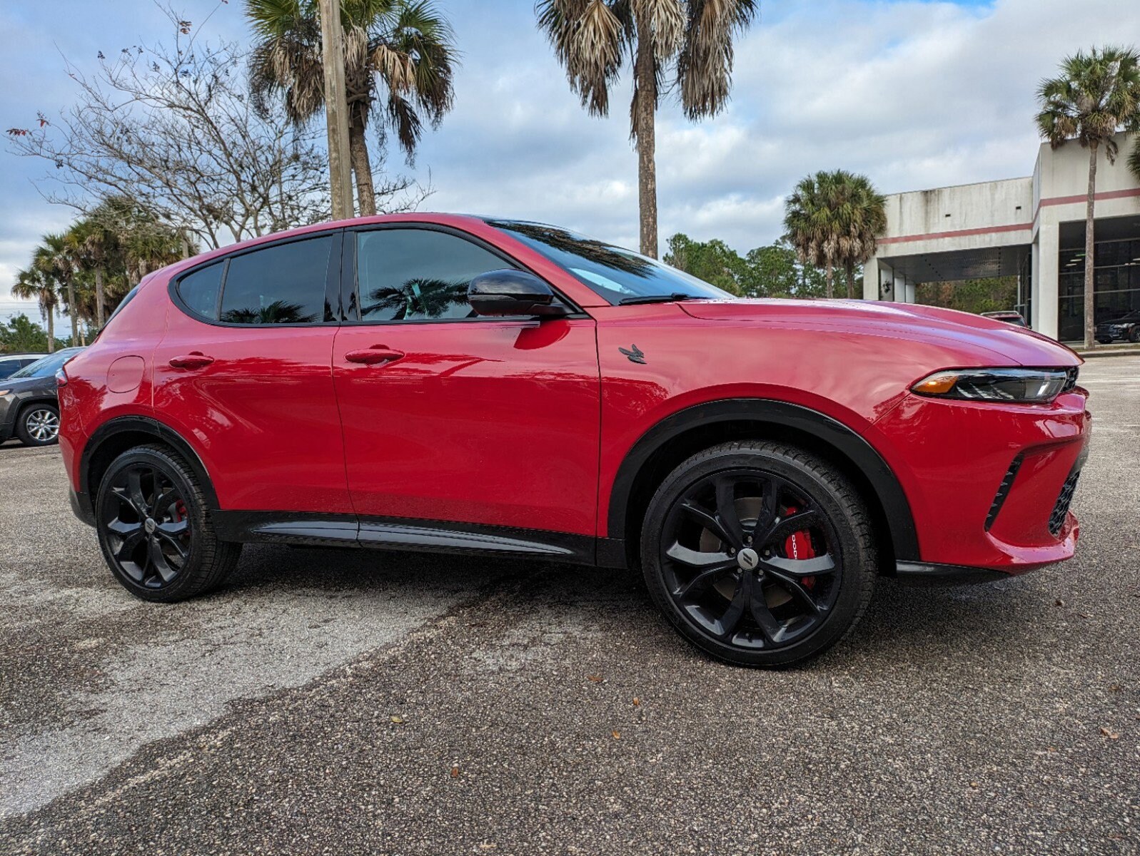 2024 Dodge Hornet R/T Plus photo 2