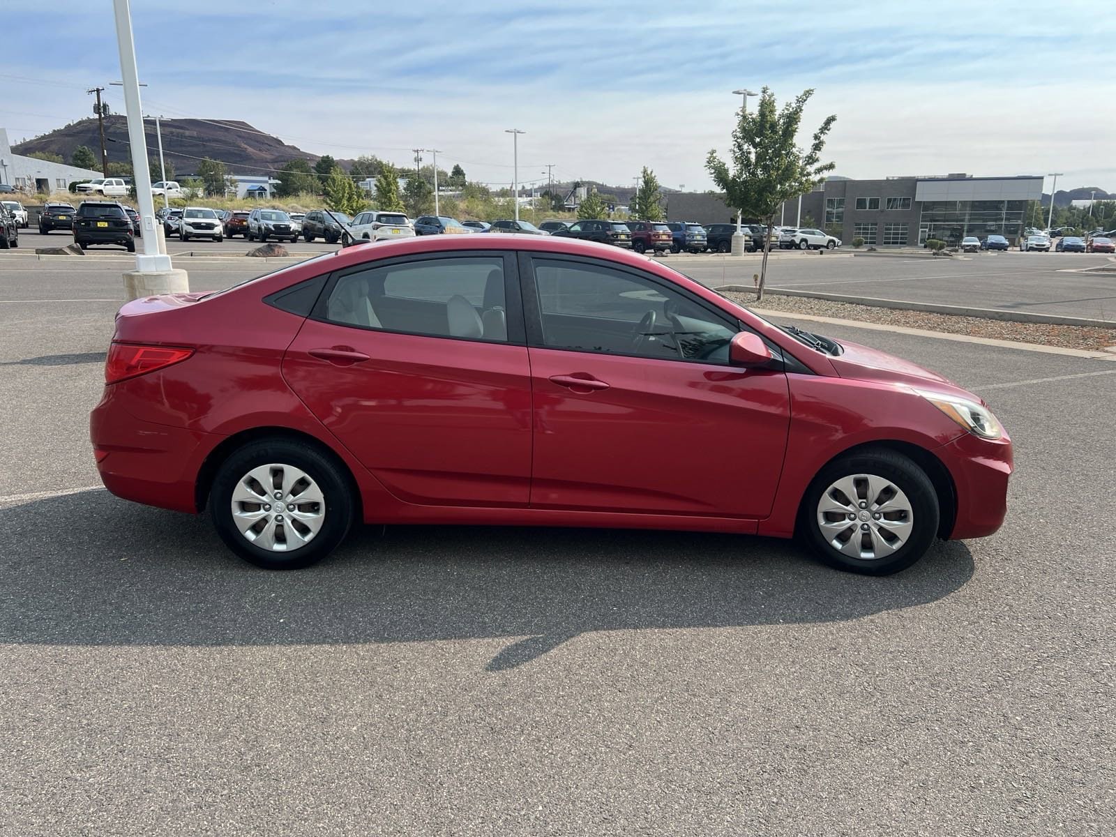 Used 2016 Hyundai Accent SE with VIN KMHCT4AE1GU030130 for sale in Flagstaff, AZ