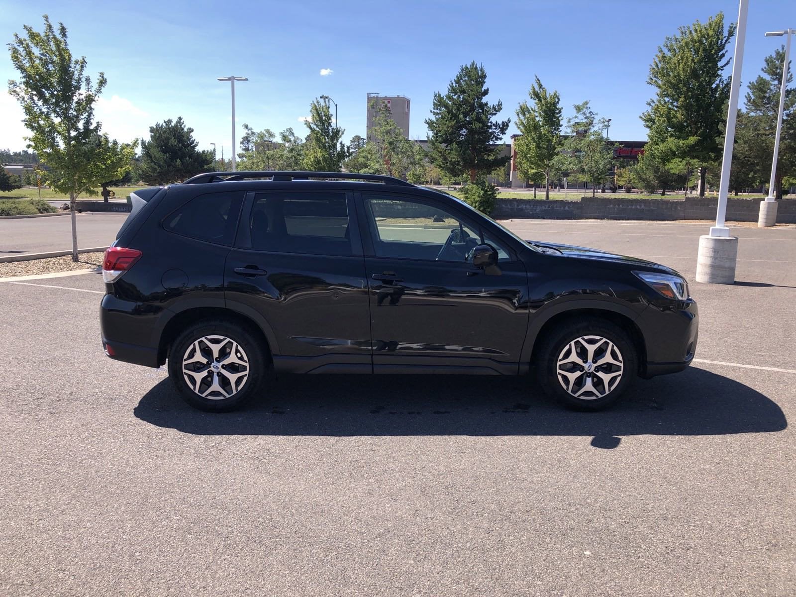 Used 2019 Subaru Forester Premium with VIN JF2SKAEC7KH422641 for sale in Flagstaff, AZ