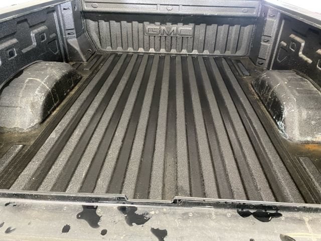 2025 GMC Sierra 2500HD SLT - Photo 19