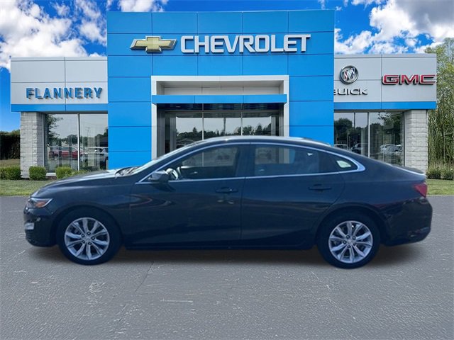 2023 Chevrolet Malibu 1LT photo 2