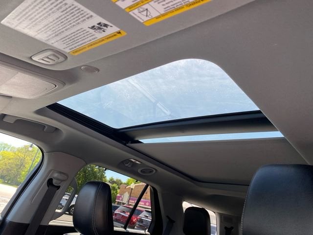 2022 Ford Explorer Limited - Photo 24