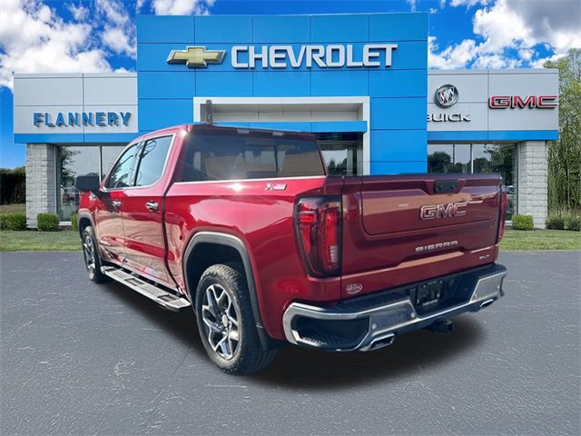 2024 Gmc Sierra 1500 SLT photo 2