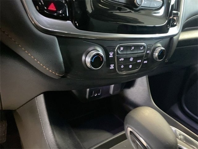 View 32