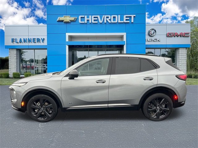 2024 Buick Envision Sport Touring photo 2