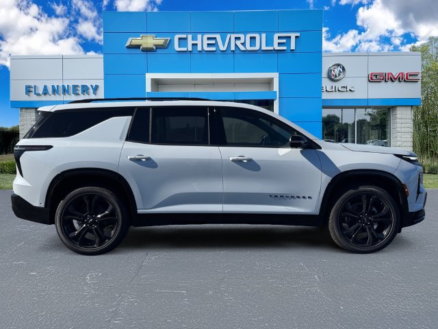 2027 Chevrolet Traverse RS - Photo 7